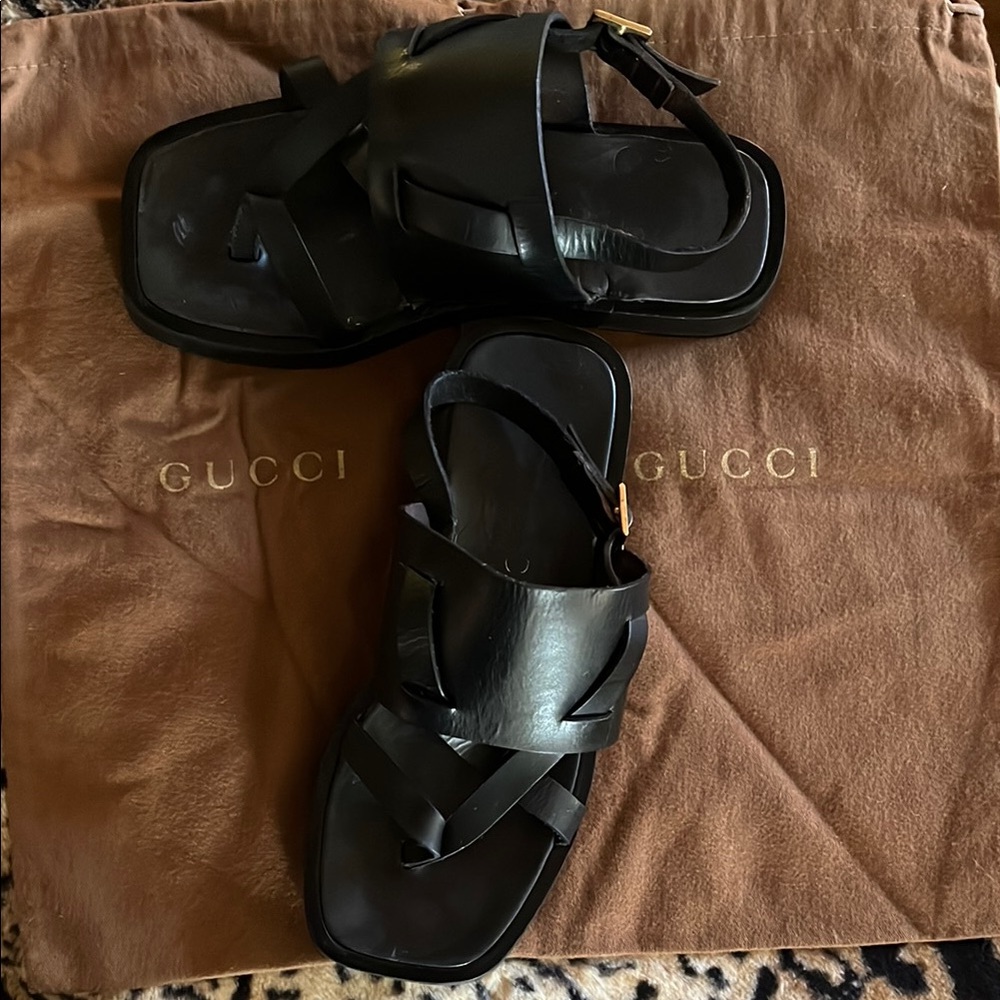 Gucci Black and Gold Sandals with Premium Leather Finish